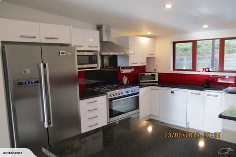 Photo of property in 35 Totara View Road, Wakefield, 7095