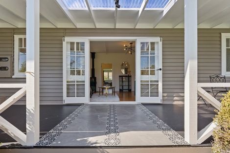 Photo of property in 15 Gleeson Road, Manakau, Levin, 5573