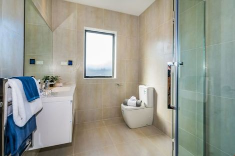 Photo of property in 48 Golden Morning Drive, Albany Heights, Auckland, 0632