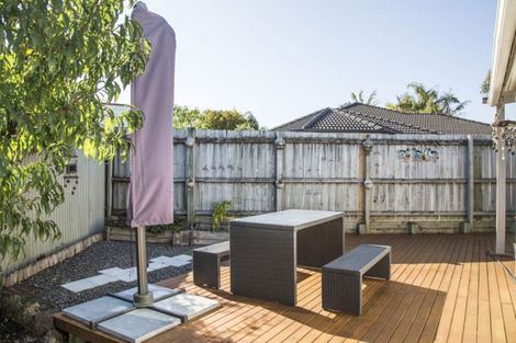 Photo of property in 43 Strid Road, Te Atatu South, Auckland, 0610