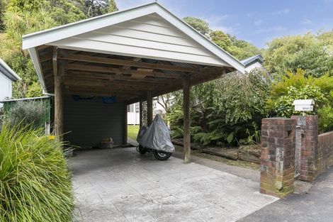 Photo of property in 11 Holloway Road, Aro Valley, Wellington, 6021