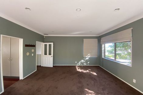 Photo of property in 12 Gifford Grove, Churton Park, Wellington, 6037