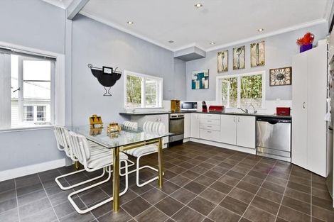 Photo of property in 27 Princes Street, Pukekohe, 2120