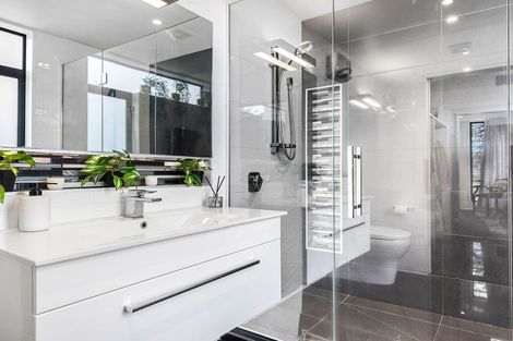 Photo of property in 1/40 Rhodes Street, Merivale, Christchurch, 8014