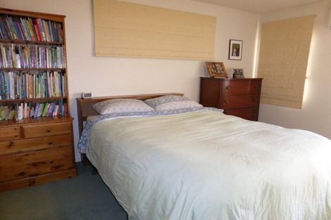 Photo of property in 18 Washington Place, Havelock North, 4130