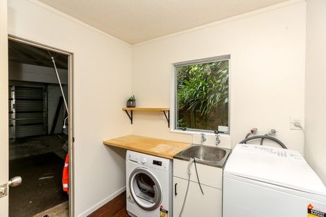 Photo of property in 11 Crownhill Street, Spotswood, New Plymouth, 4310
