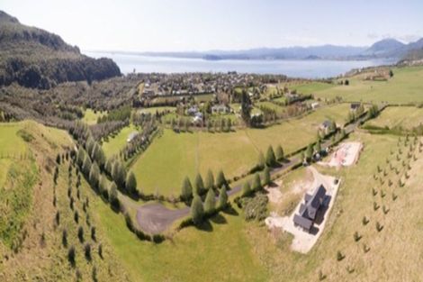 Photo of property in 19 Rangitukua Drive, Kuratau, Turangi, 3381