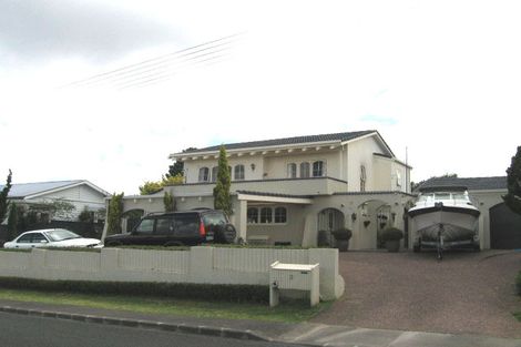 Photo of property in 3 Wanganella Street, Birkenhead, Auckland, 0626