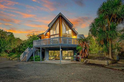 Photo of property in 29 Campbell Avenue, Paraparaumu, 5032