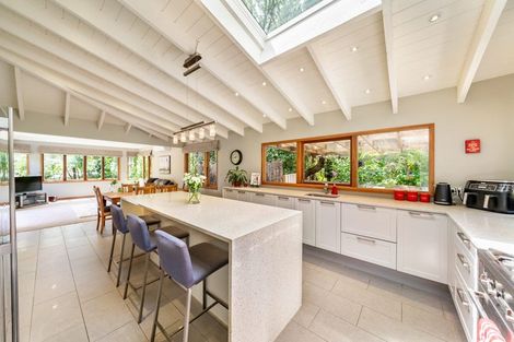 Photo of property in 30c Chatsworth Road, Silverstream, Upper Hutt, 5019