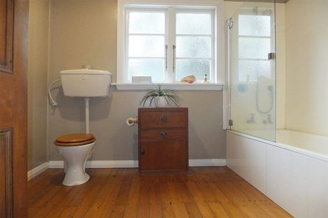 Photo of property in 60 Oxley Avenue, St Albans, Christchurch, 8014