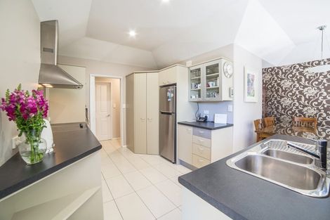 Photo of property in 3 Scarlet Lane, Redwood, Christchurch, 8051