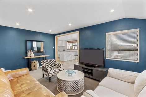 Photo of property in 22 Tower Street, Hornby, Christchurch, 8042