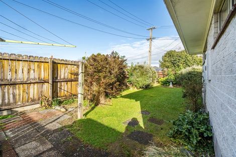 Photo of property in 2/32 Opaheke Road, Papakura, 2110