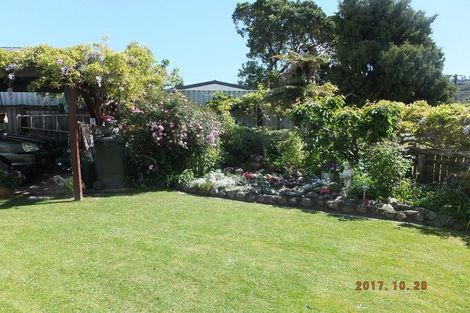Photo of property in 1b Horoeka Street, Stokes Valley, Lower Hutt, 5019