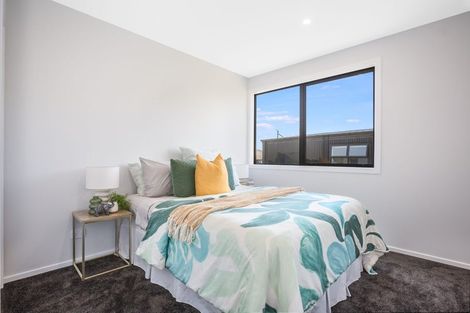 Photo of property in 2b Kaiaho Close, Aotea, Porirua, 5024