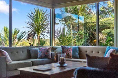 Photo of property in 12 Kereru Grove, Greenhithe, Auckland, 0632