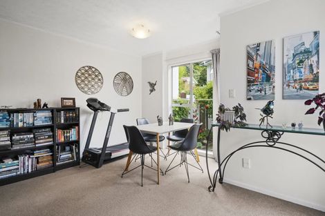 Photo of property in 3/30 Stokes Valley Road, Stokes Valley, Lower Hutt, 5019