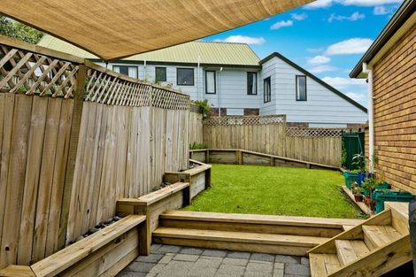 Photo of property in 46 Vintage Drive, Henderson, Auckland, 0612