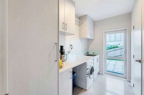 Photo of property in 92 Babich Road North, Ranui, Auckland, 0612