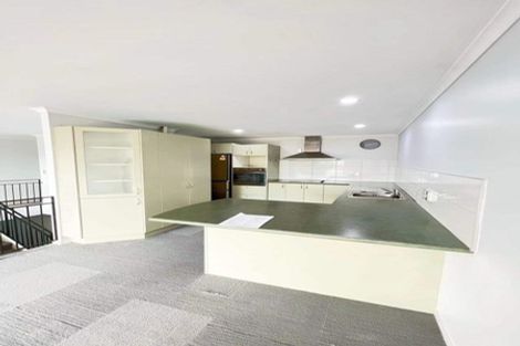 Photo of property in 4/124 Pakuranga Road, Pakuranga, Auckland, 2010