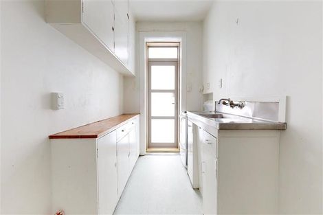 Photo of property in 2/259-263 Jackson Street, Petone, Lower Hutt, 5012