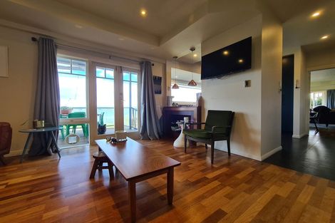 Photo of property in 28 Main Road, Mount Pleasant, Christchurch, 8081