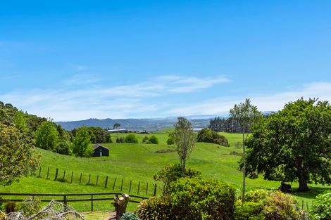 Photo of property in 34 Cherrington Road, Clevedon, Papakura, 2582