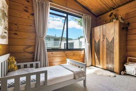 Photo of property in 24 Dunton Drive, Welcome Bay, Tauranga, 3112