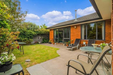 Photo of property in 2/82 Middleton Road, Upper Riccarton, Christchurch, 8041