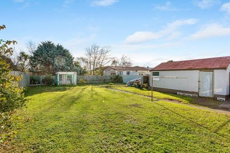 Photo of property in 12 Burns Street, Tawhero, Whanganui, 4501