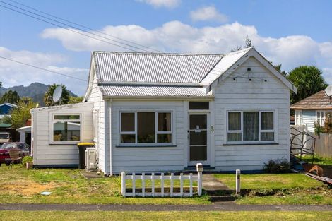 Photo of property in 17 Queen Street, Waihi, 3610