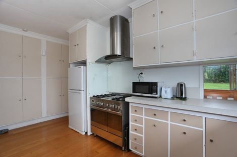 Photo of property in 2 Viles Road, Bulls, 4894