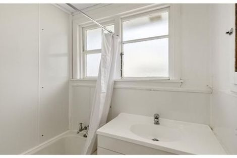 Photo of property in 9 Homer Place, Upper Riccarton, Christchurch, 8041