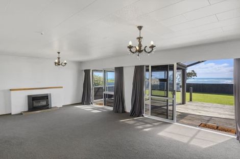 Photo of property in 54 Hume Street, Waitara, 4320