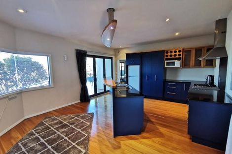 Photo of property in 102 Barnard Street, Wadestown, Wellington, 6012