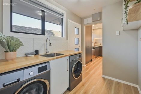 Photo of property in 8 Springmead Place, Hornby, Christchurch, 8042