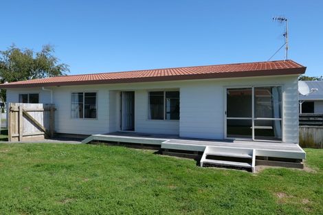 Photo of property in 34 Rosewood Place, Paraparaumu, 5032