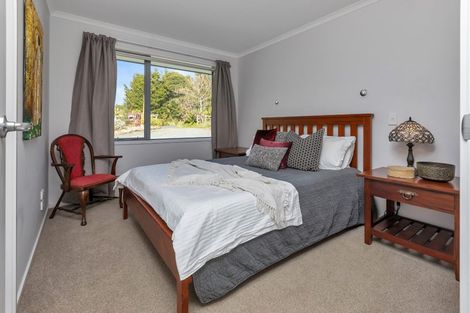 Photo of property in 9 Crawford Road, Maungakaramea, 0178