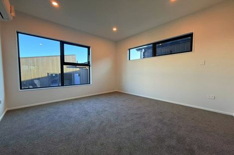 Photo of property in 11 Nerita Place, Long Bay, 0630