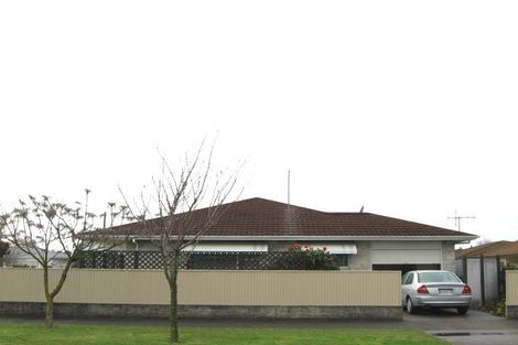 Photo of property in 2/621 Queen Street West, Saint Leonards, Hastings, 4120