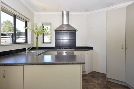 Photo of property in 24 Rexwood Street, Carterton, 5713