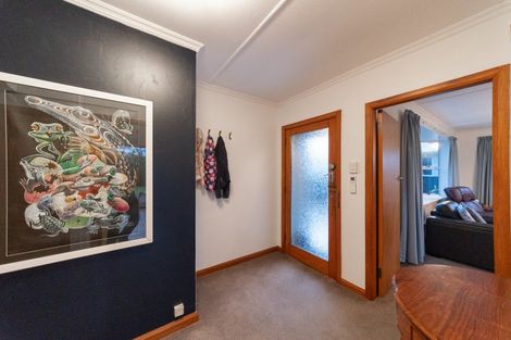 Photo of property in 16 Nairn Crescent, Awapuni, Palmerston North, 4412