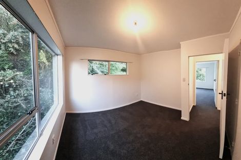 Photo of property in 8 Govind Grove, Ngaio, Wellington, 6035