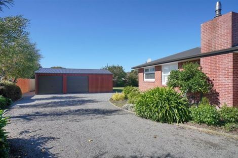 Photo of property in 15 Carters Road, Amberley, 7410