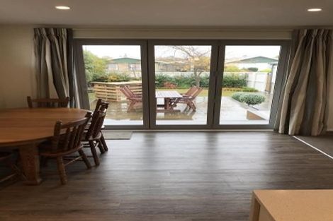 Photo of property in 26 Belmont Street, Avondale, Christchurch, 8061