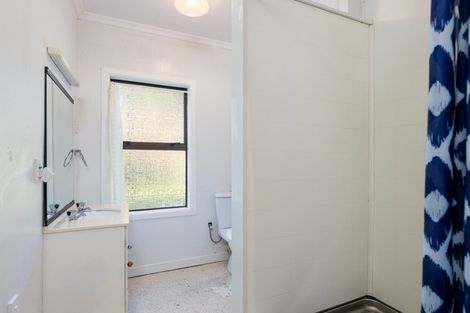 Photo of property in 20a John Guthrie Place, Merrilands, New Plymouth, 4312