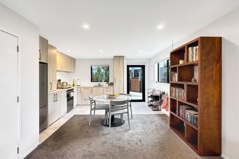 Photo of property in 3/4 Johnston Grove, Taita, Lower Hutt, 5011