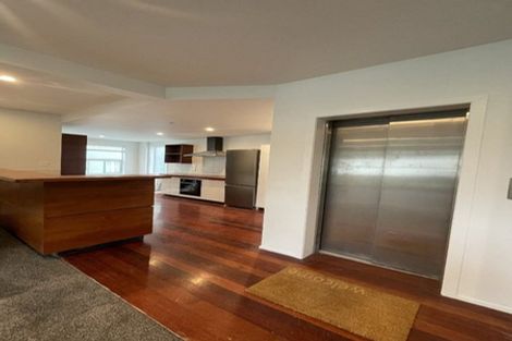 Photo of property in 6h Halleys Lane, Te Aro, Wellington, 6011