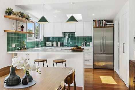 Photo of property in 10a Highland Crescent, Wadestown, Wellington, 6012